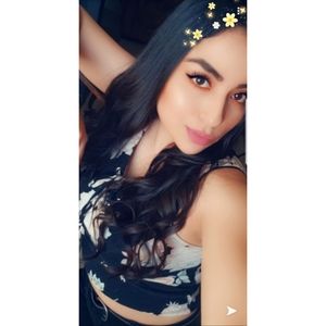 Meet your Posher, Daniela